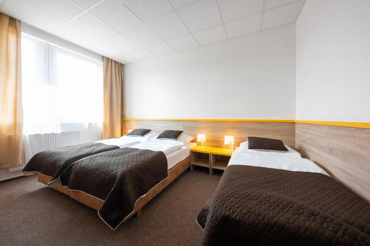 City Hostel Brno Modrice Ngoại thất bức ảnh